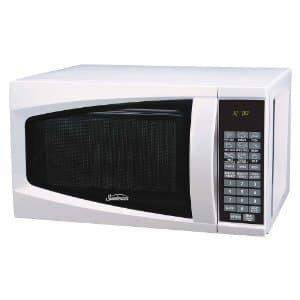 Moving sale: massage mag, golf set, microwave, wafflemaker, fondue mak 3