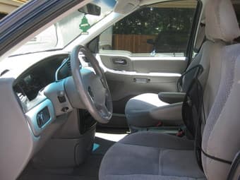 2000 Ford Windstar SE --$3500 3