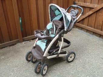 Moving sale - Baby Staff-2 2