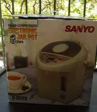 Sanyo electric water pot - $15 1