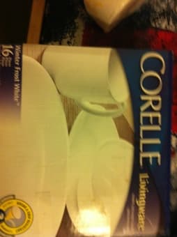 Corelle Livingware 16-Piece Dinnerware Set with Mug-$15 1