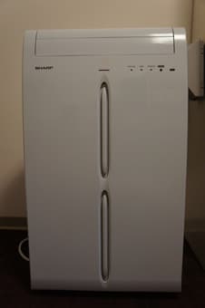 Portable Air Conditioner for sale! $250 /Be prepared for hot weather!! 1