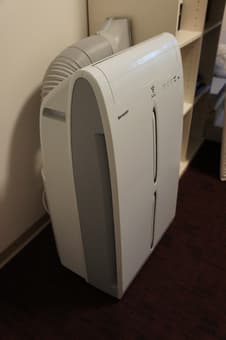 Portable Air Conditioner for sale! $250 /Be prepared for hot weather!! 2