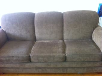 Make an Offer: Great Condition Lazy Boy Couch with fold out bed 1