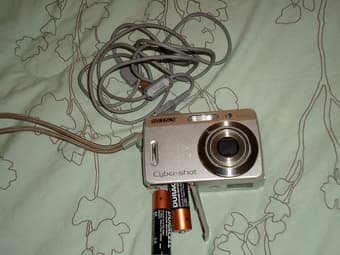 Sony cybershot digital camera-$35 2