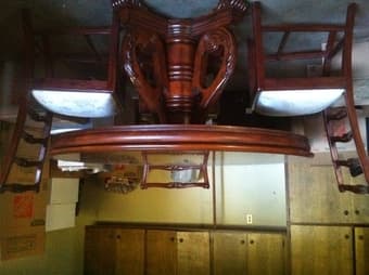 High Quality Dining Table with 4 Matching Chairs 3