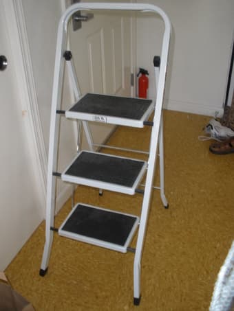 folding step lader $10 1