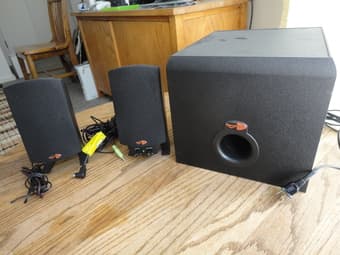 Klipsch Promedia 2.1 Speaker $130 1