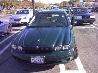 Luxury sports jaguar 4-wheel drive leather interiors@ throw-away price 1