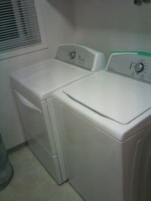 Kenmore High Efficiency Full Size Washer/Dryer Like New $800 1