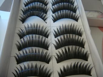 False Lashes, 75cents for box of 10!! 2