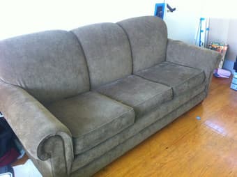 Make an Offer: Great Condition Lazy Boy Couch with fold out bed 2