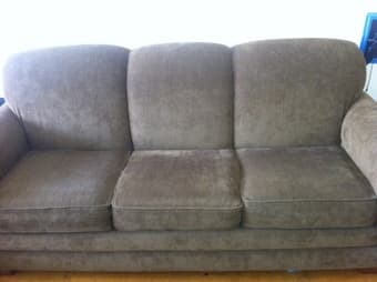 This Couch is Also a Queen Sized Bed, and its super comfy 1