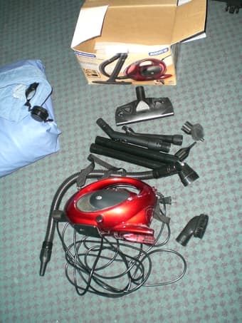 Queen Airbed + dual function pump/vacuum 3