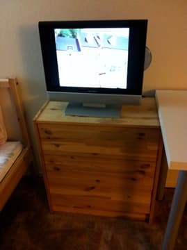 moving sale (TV, bed, table, chairs and more) 2