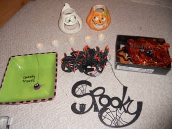 Halloween decorations! 1