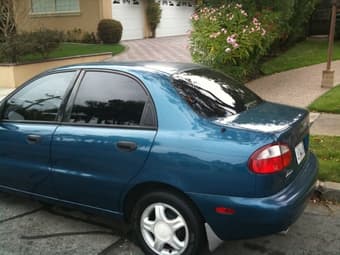 2000 Daewoo Lanos SX - Gas Saver, Very Good Condition 3