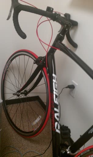 Raleigh Revenio 2.0 Road Bike $799 - Brand New 1