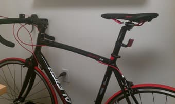 Raleigh Revenio 2.0 Road Bike $799 - Brand New 3