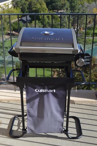 Cuisinart Gas Grill with Stand and Cover 1