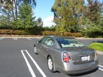 2007 Nissan Altima special edition 42k miles well maintained 3