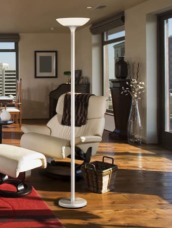 New high quality floor lamp, very elegant/stylish and BRIGHT - $45 1