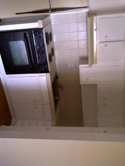 1 bedroom apartment in downtown Palo Alto, now till Jan 7 - $1350/mth 1