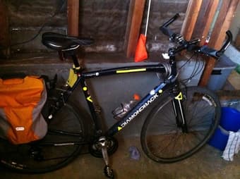 Diamondback Hybrid 23" frame $200 1