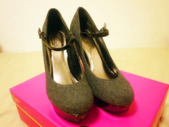 Brand new Candie's women's pump (grey) $59 2