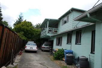 A nice shared room! - living with my roommate 1