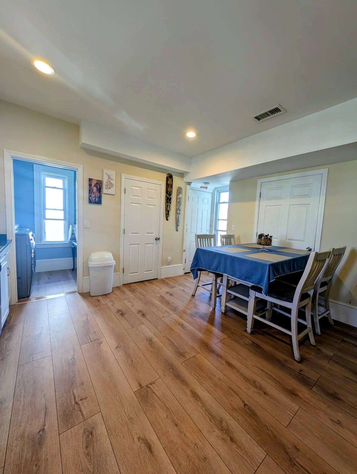 Sunny room on Third Floor for one person 3