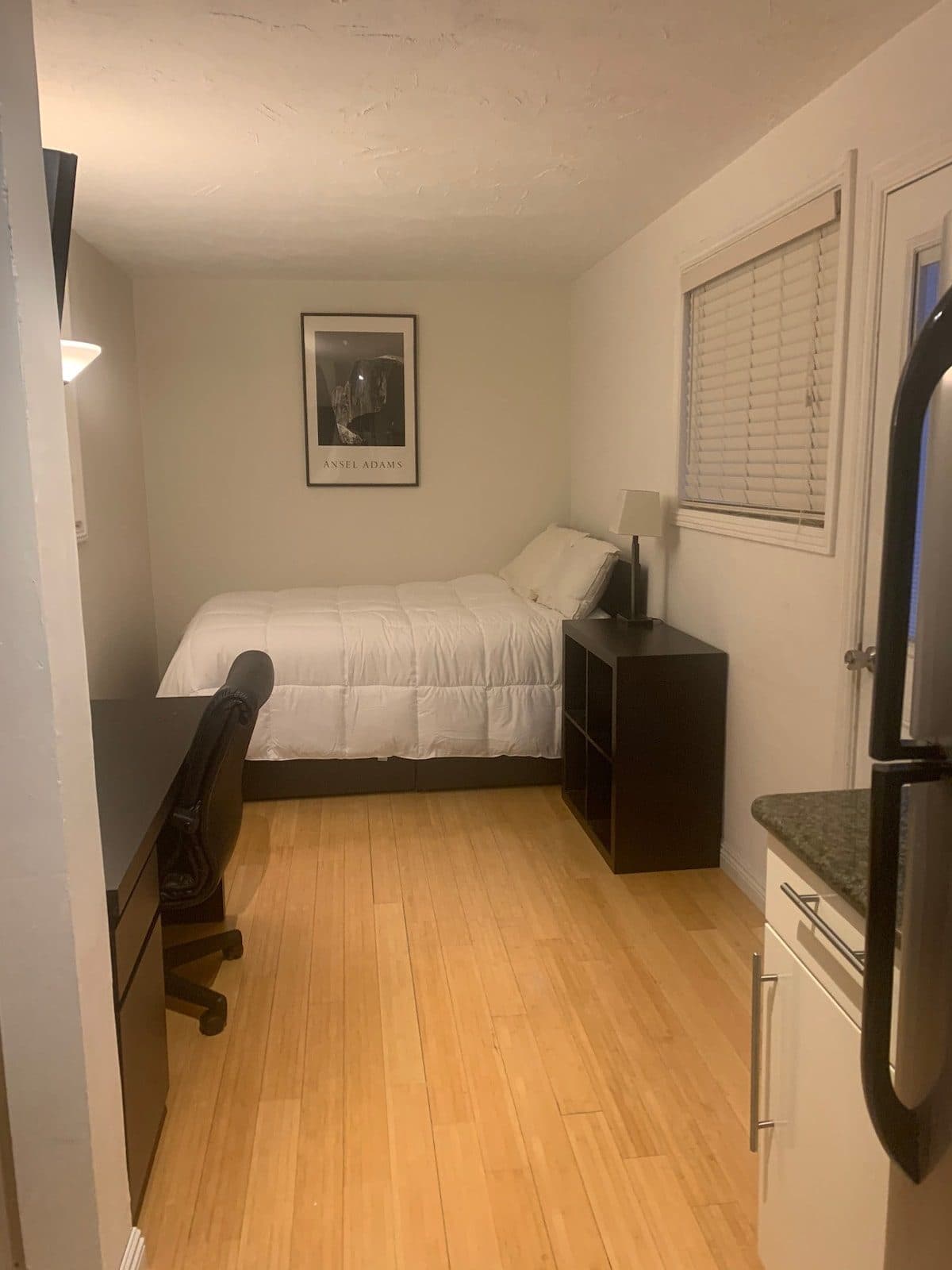 Beautiful in-law unit with large private bathroom 2