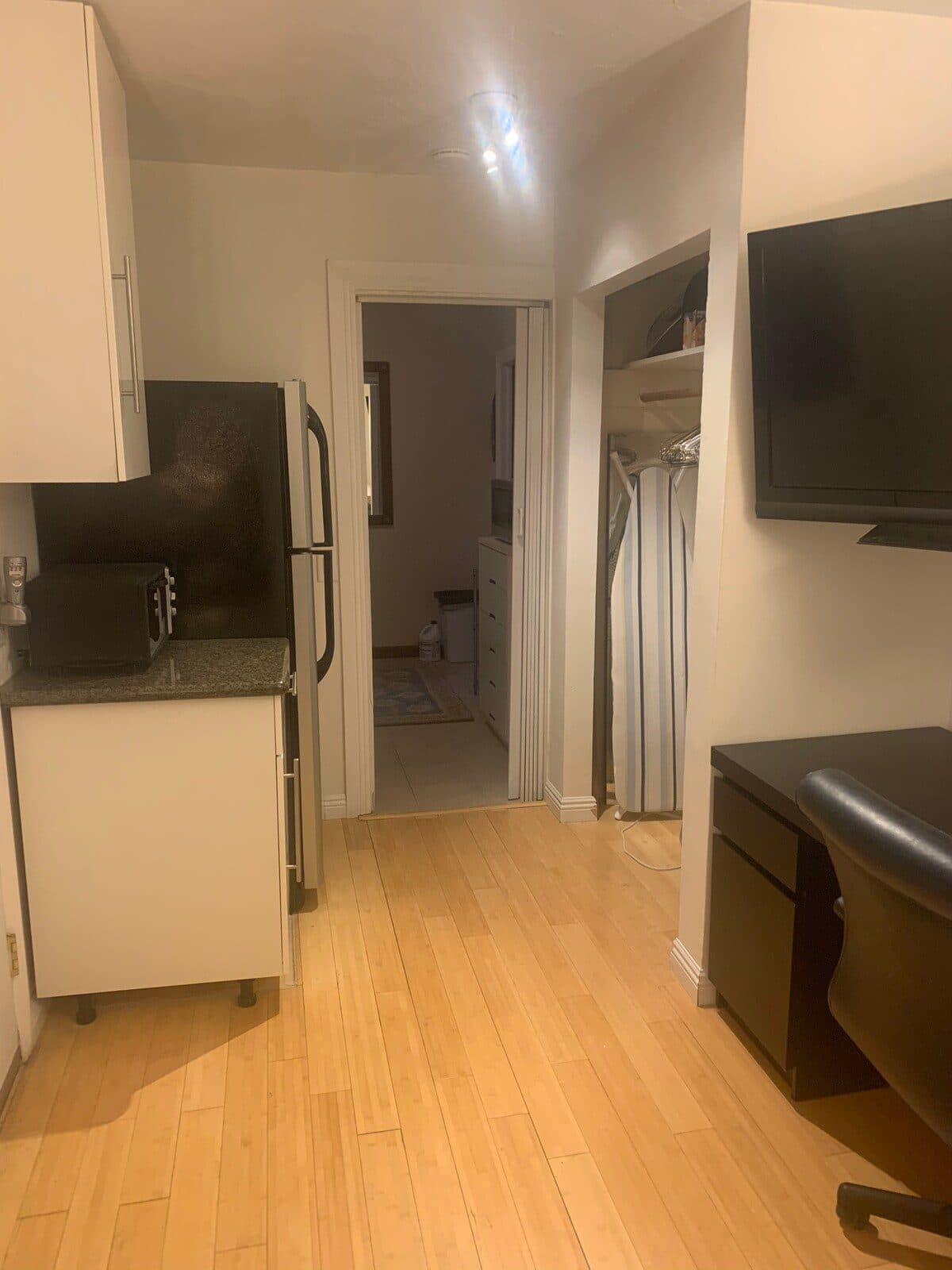 Beautiful in-law unit with large private bathroom 3