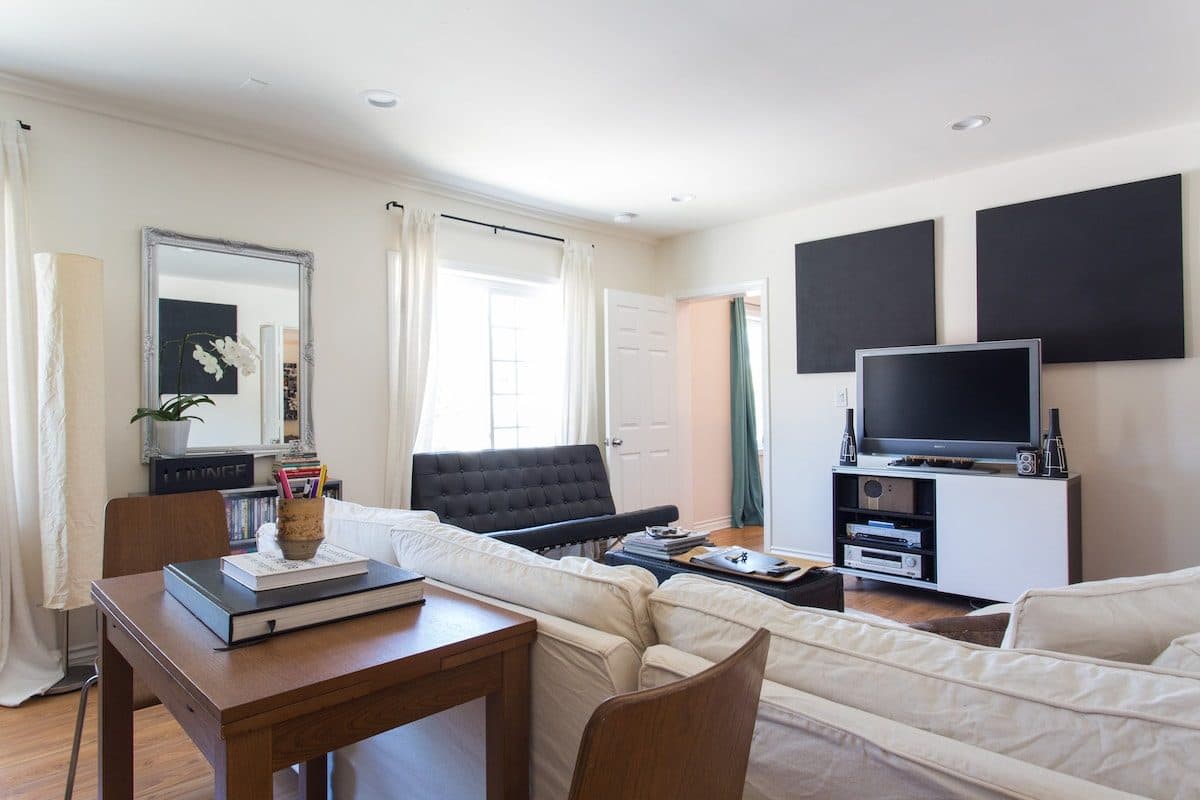 Bright Hollywood Studio near Bowl/New Vinyl Dstrct 3