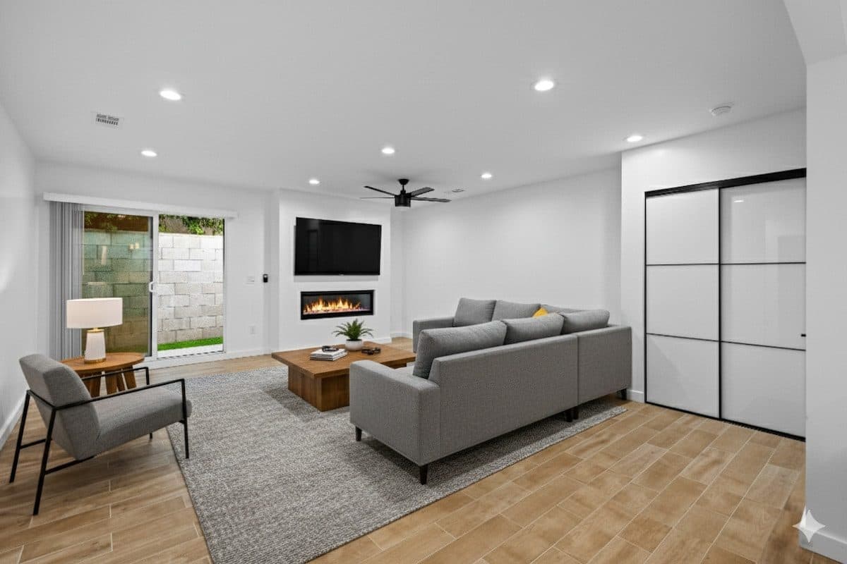 Modern New Build 1BR w/ Yard | Mid-City LA 1