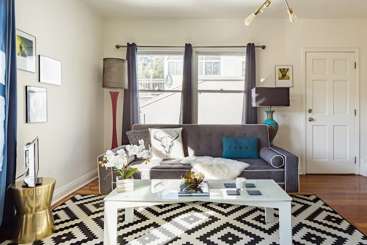 Silverlake Hills Stylish Studio w/ Hollywood Views 1
