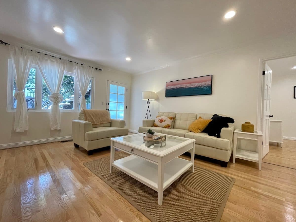 Charming Westwood 2Bed/1Bath w/ Central A/C 3