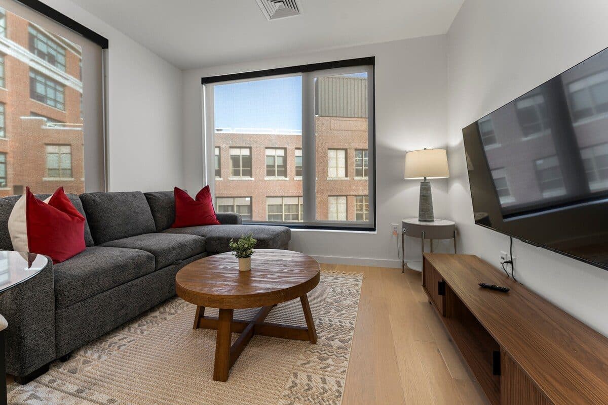 Luxury 1BR Next to Broadway Southie 3307 3