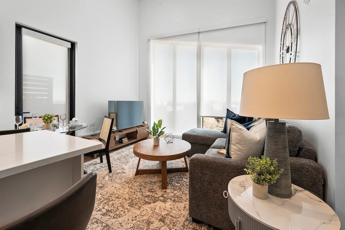 Luxury 1BR Next to Logan Airport l302 1