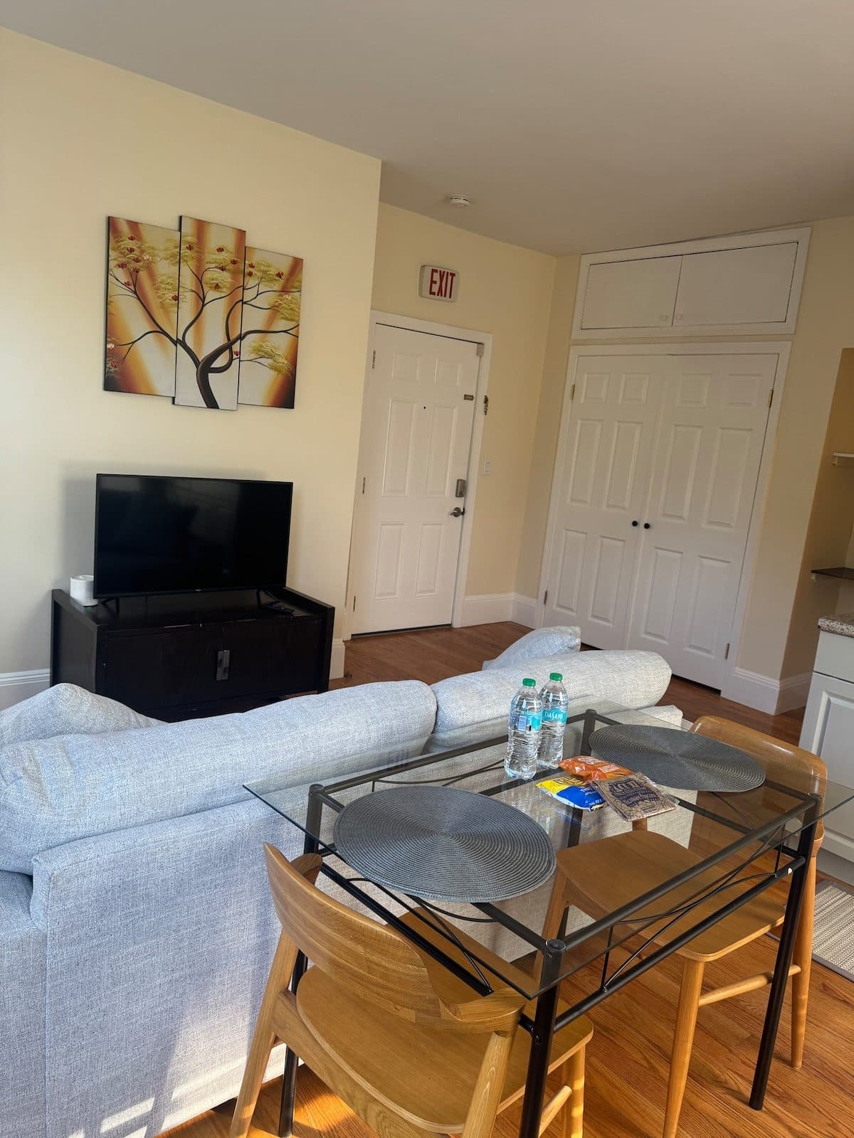 Walk to Train | Cozy Somerville 1BR 2