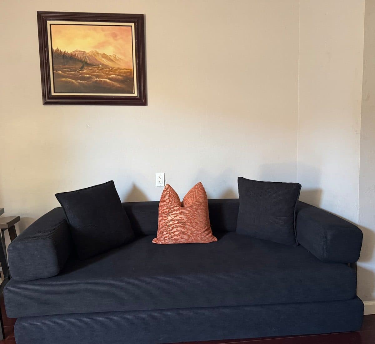 10255 | Guest Studio | Downtown San Jose | Yard 1