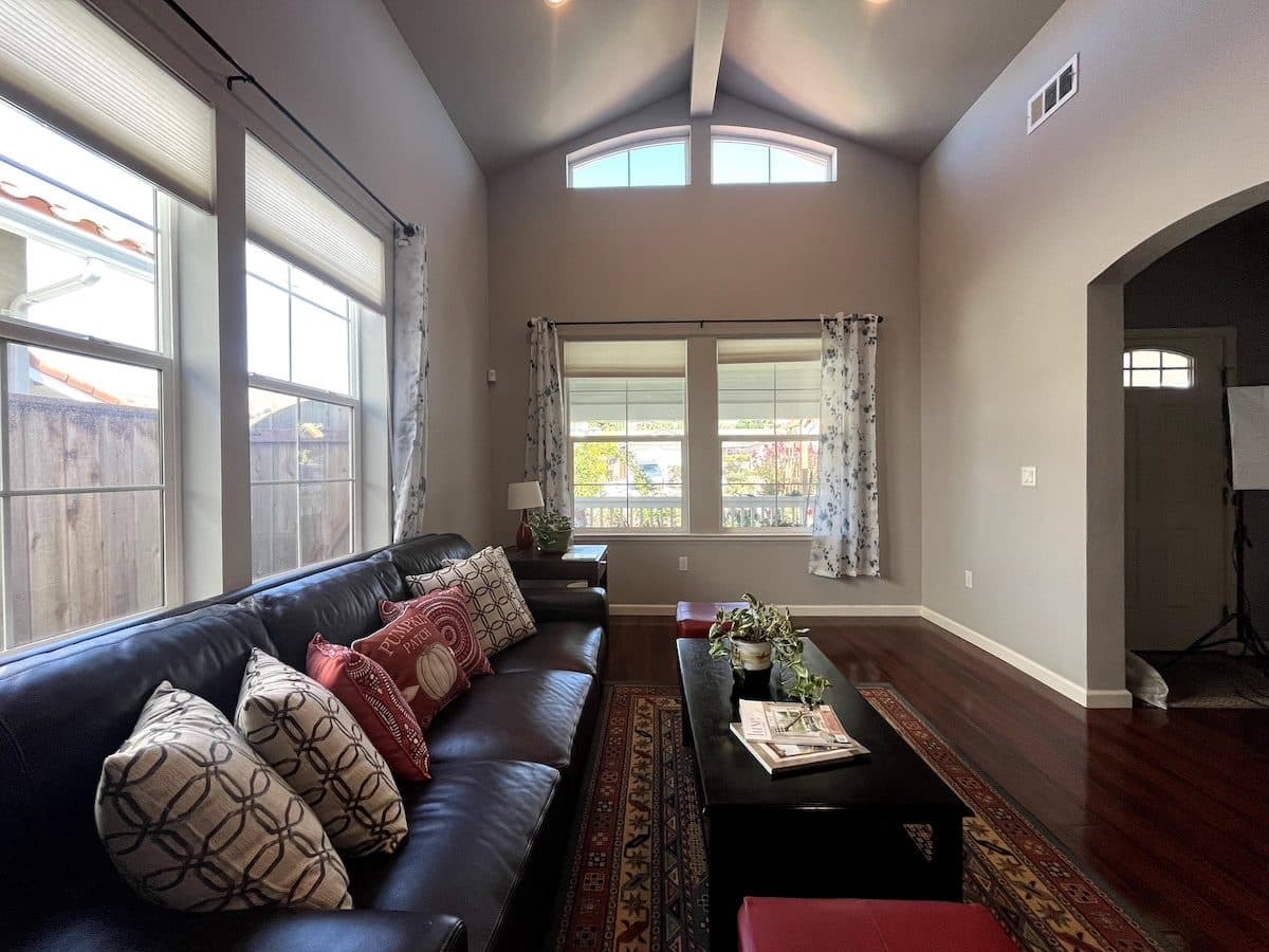 New house-Comfy Queen bedroom in San Jose 1