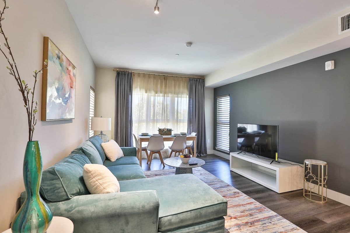 2B2B APT in Downton SJ | Close to SAP, airport 404 2