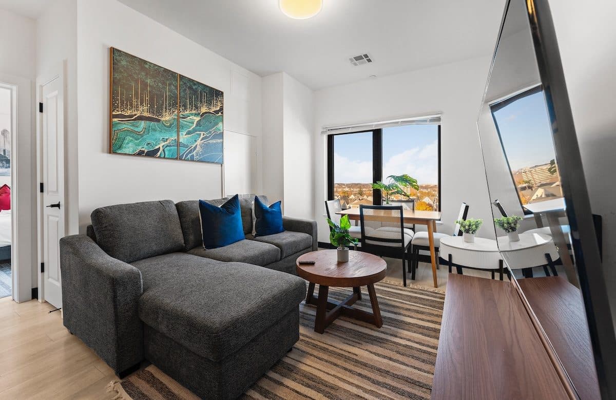 Luxury 1BR near Boston 9715 2