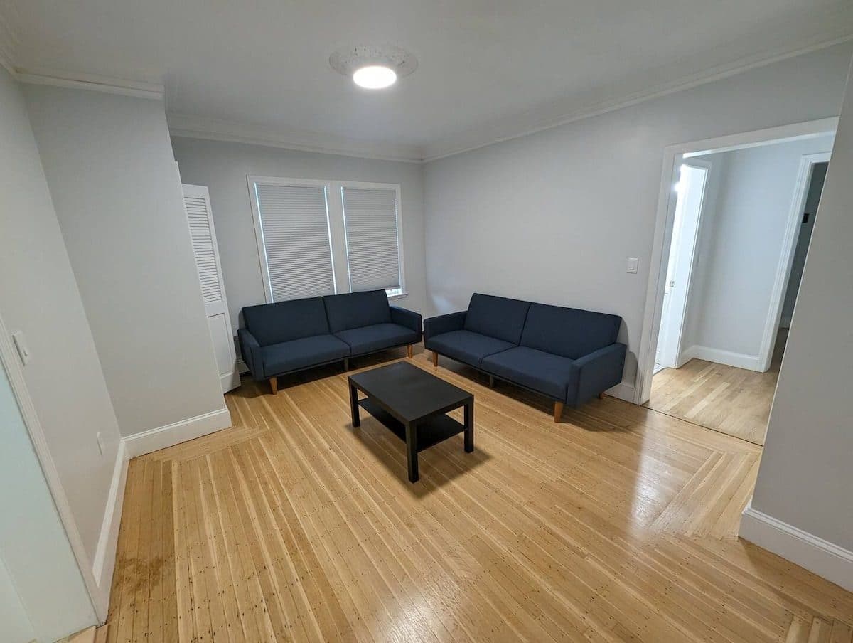 Private BDR near Assembly SQ t1 3
