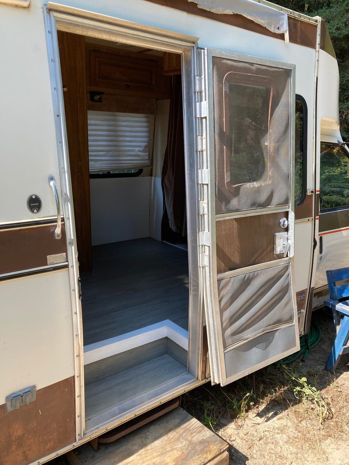 Quiet Secluded RV in 45 acre Redwood Retreat 3