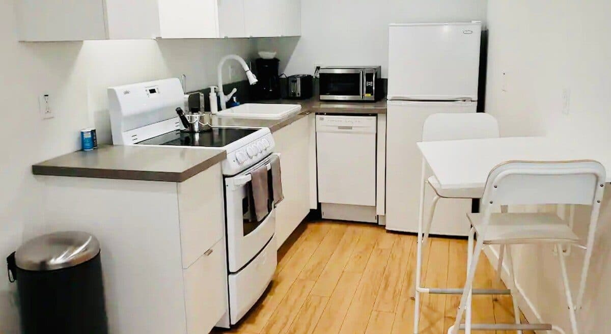 Studio near Sawtelle by Just Bring Your Toothbrush 2