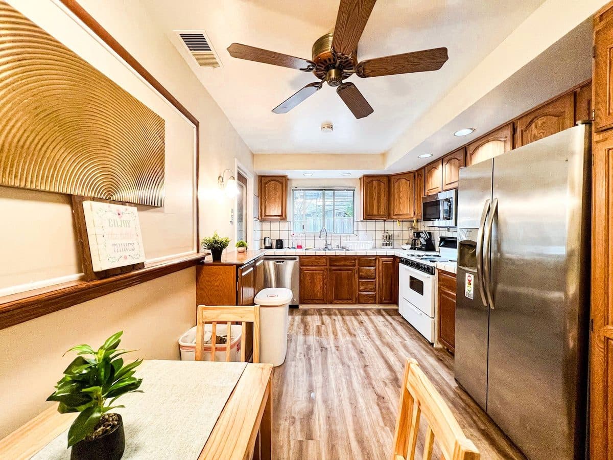 #D Los Gatos Room Near Downtown & Netflix HQ 3