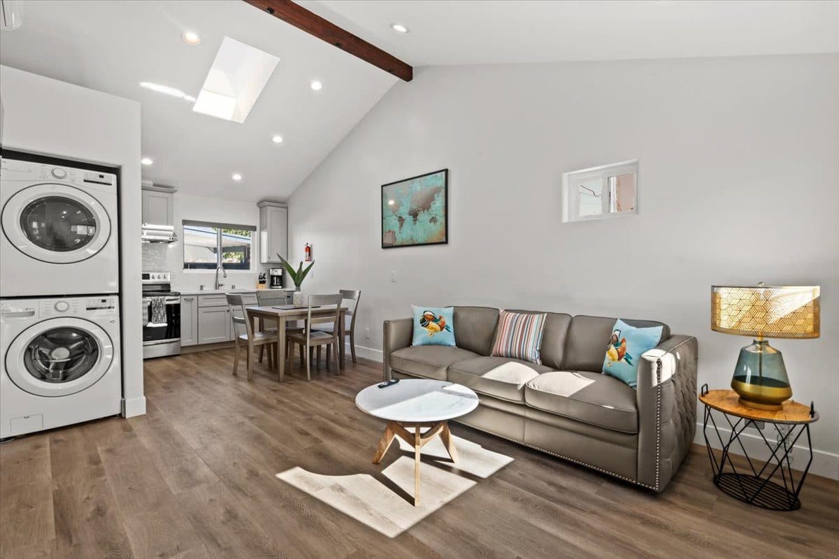 Single Home Willow Glen San Jose 2 BR/2 Bath 2