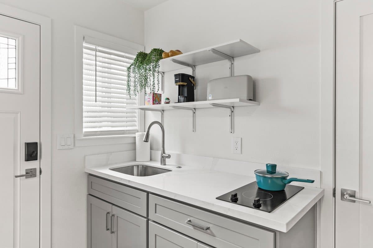 Jane's Home (VI) | New Studio+Kitchen+Bath+HVAC(3) 3